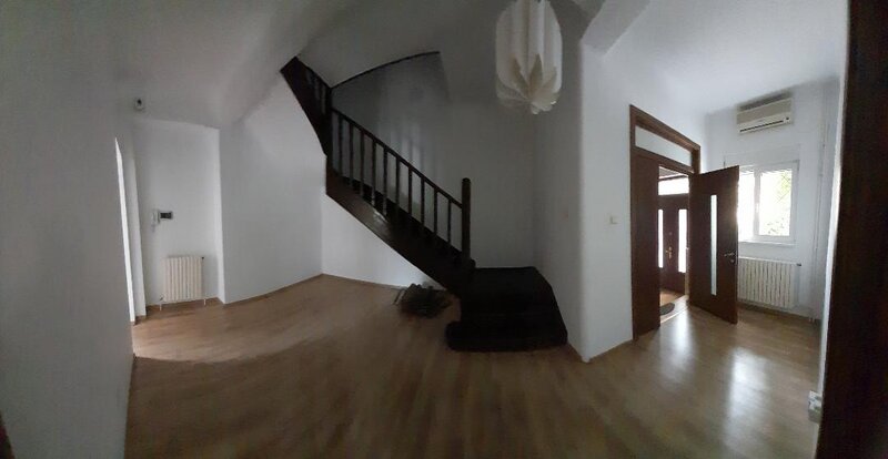 Stefan cel Mare, Parcul Circului, vila 7 camere, curte 250mp